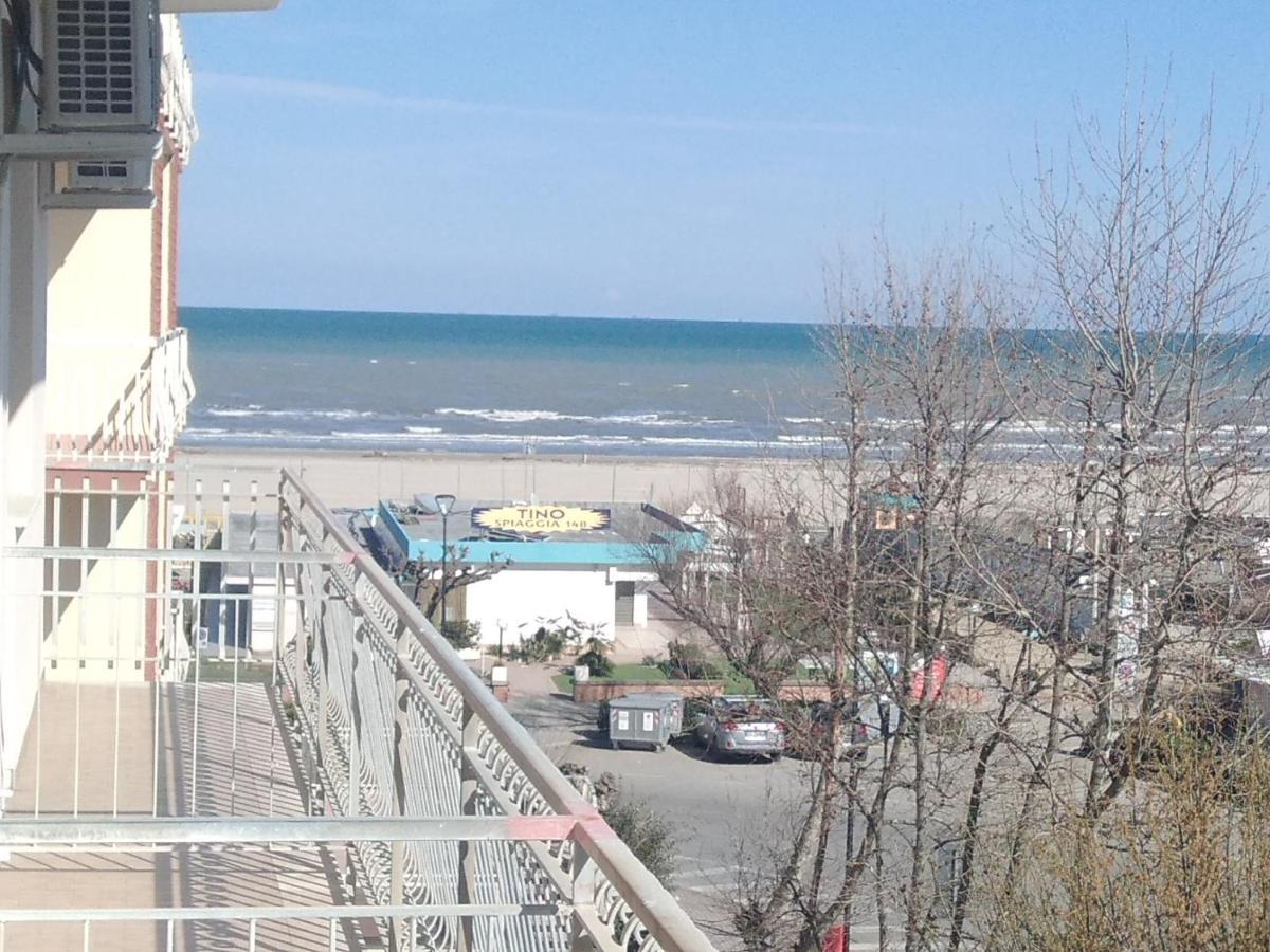 Vacanzemarecervia Appartamenti Terzo Piano Cervia Exterior foto